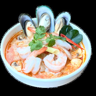 Tom Yum Talay (Creamy seafood soup)
